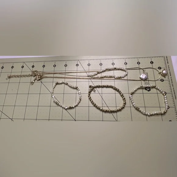 Elegant Lucky Brand 20-22” Gold bead & Pearl Necklace &bracelet set NWOT - Picture 7 of 7